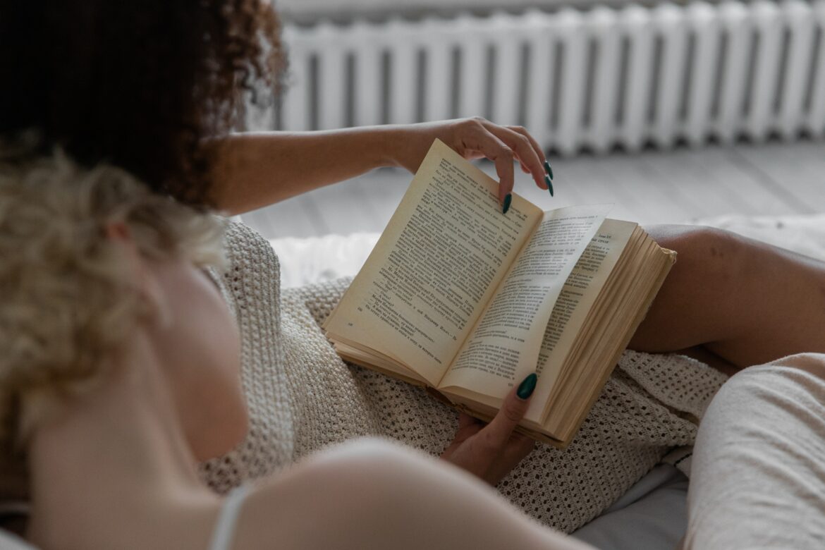 This week's reading selection has a bit of everything. Credit: Pexels