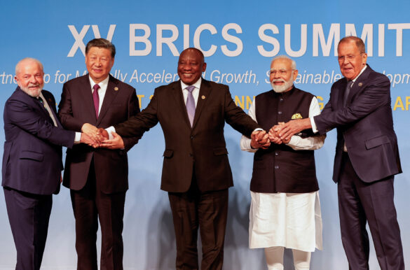 President of Brazil Luiz Inacio Lula da Silva, President of China Xi Jinping, South African President Cyril Ramaphosa, Prime Minister of India Narendra Modi and Russia's Foreign Minister Sergei Lavrov pose for a BRICS family photo during the 2023 BRICS Summit at the Sandton Convention Centre in Johannesburg, South Africa, on August 23, 2023. GIANLUIGI GUERCIA/Pool via REUTERS