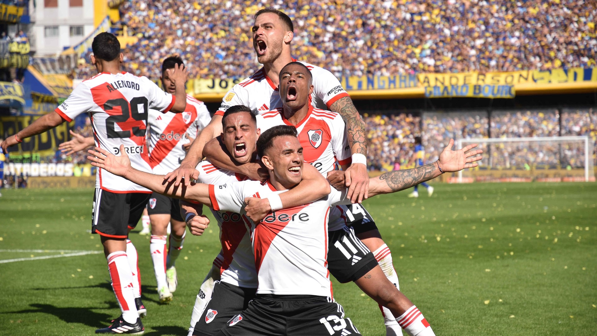 River Plate beat Boca Juniors 2-0, breaks five-year La Bombonera spell