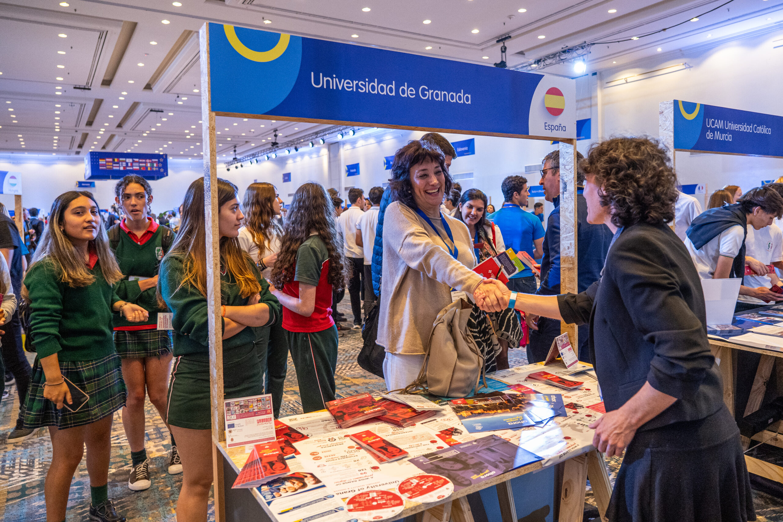 Argentine students discover international opportunities at ‘Study in Europe’ fair
