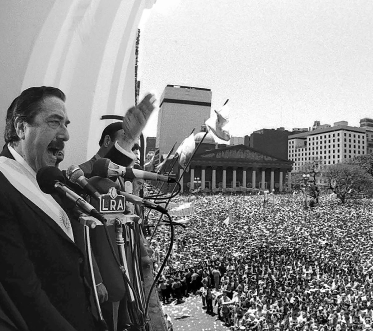 40 years later, a look back at the day Argentina recovered democracy