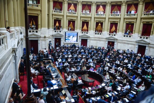Argentina's Congress debates Javier Milei's economic deregulation omnibus bill. Source: Congress press office
