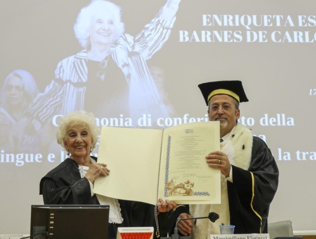 Estela de Carlotto receives honorary doctorate at the university of Rome