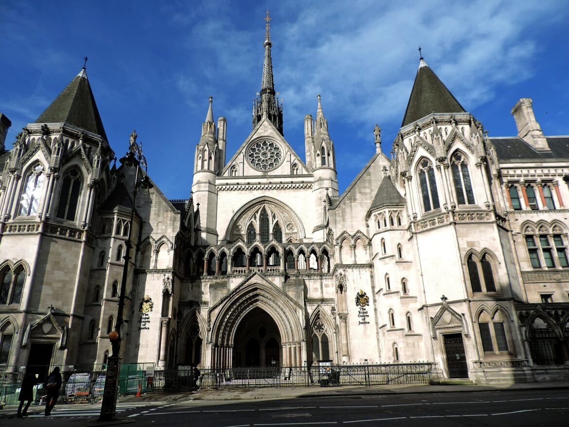 The Royal Courts of Justice in London, UK, home to the court of appeal. Source: It's No Game via Wikimedia Commons
