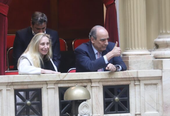 Karina Milei and Chief of Staff Guillermo Francos celebrate the win. Credit: Mariano Fuchilas