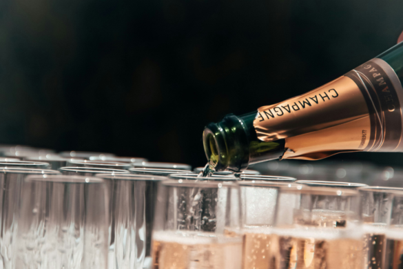 Champagne glass.