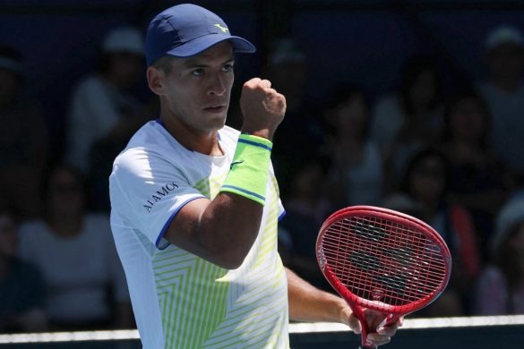 sebastian-baez-australian-open-2026